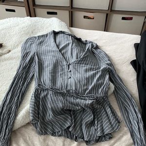 Xs blouse